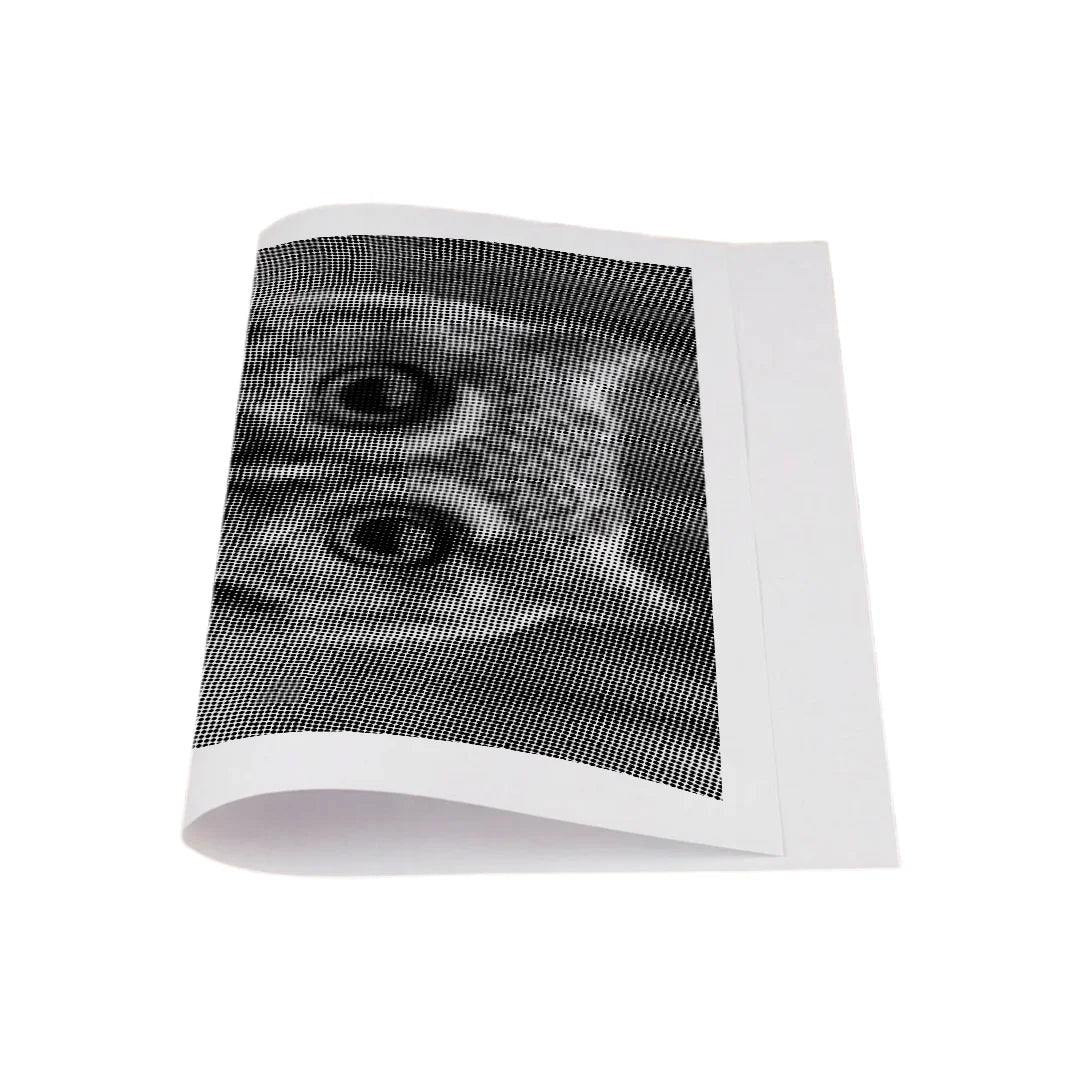 Peinture à pois petit hibou avec de grands yeux