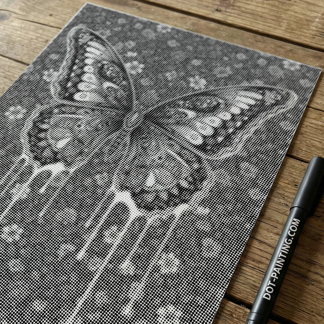 Peinture gracieuse à pois de papillon