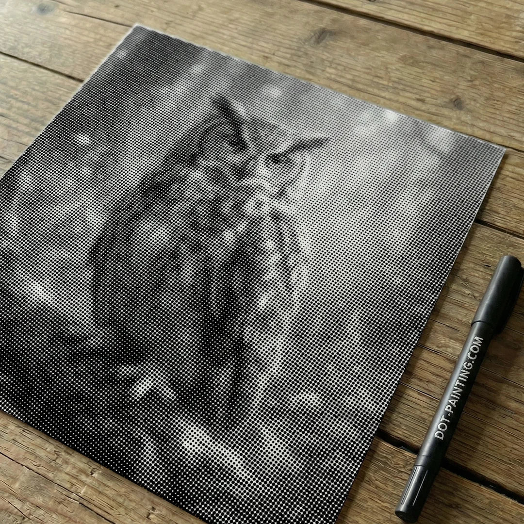 Hibou mignon sur une peinture à points de branche