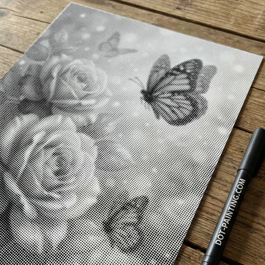 Peinture à pois papillon avec roses
